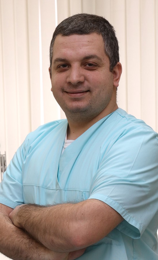 Д-р Слави Бостанджиев - стоматолог