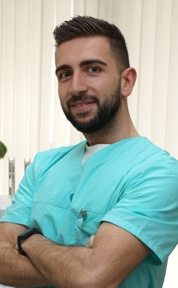 Д-р Тодор Бойчев - Стоматолог