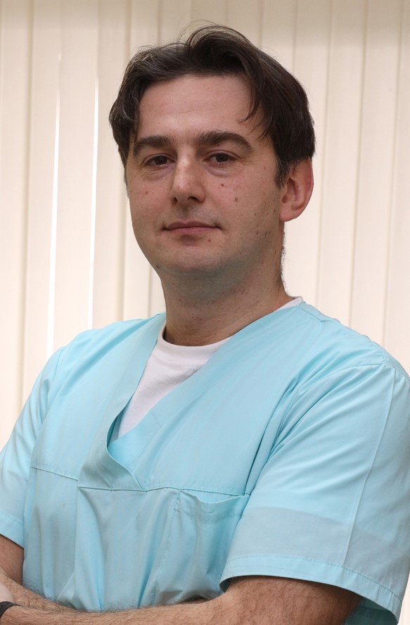 Д-р Цветомир Пачев - стоматолог